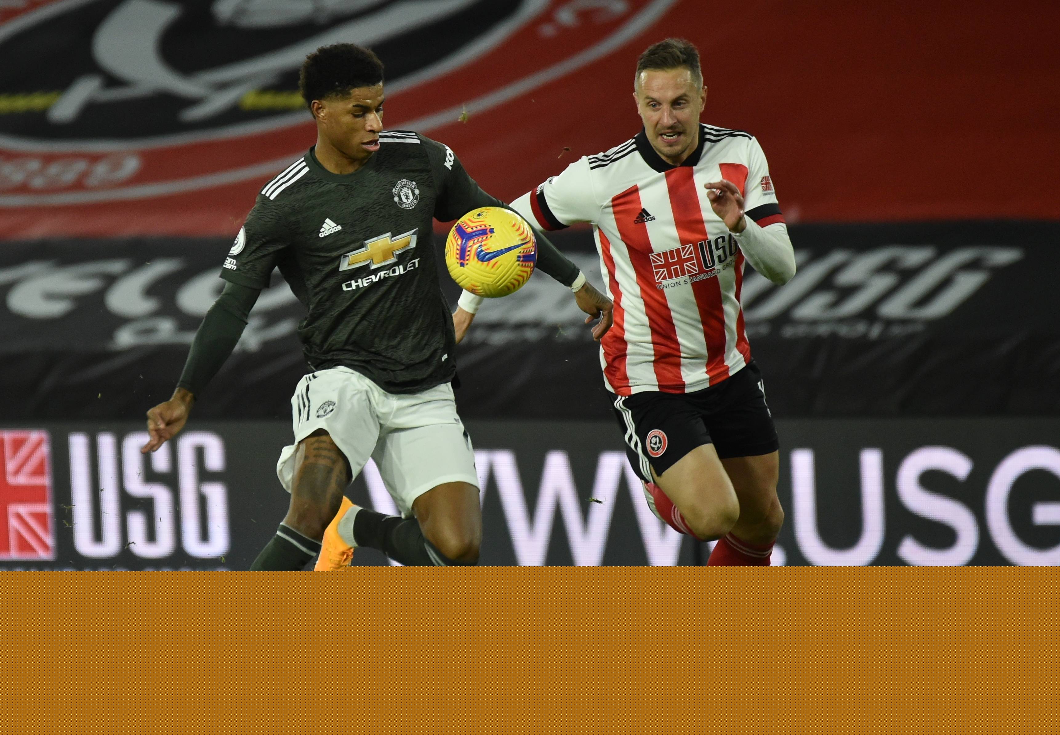 雷斯迫於挑 雷斯迫於挑